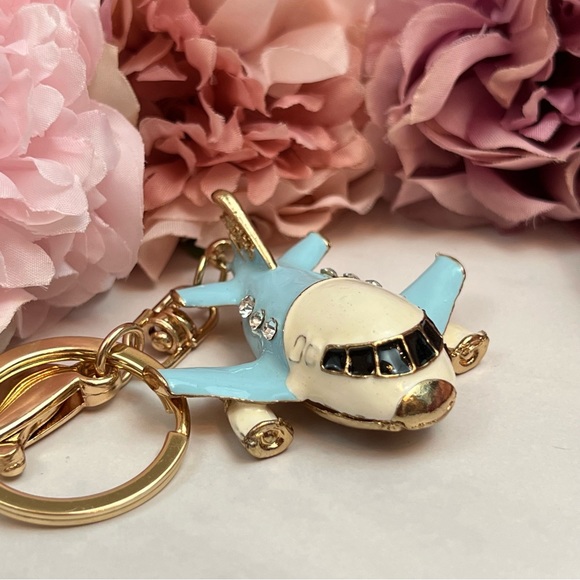 Beautiful Blue and White Crystal Airplane Keychain Charm - Picture 4 of 16